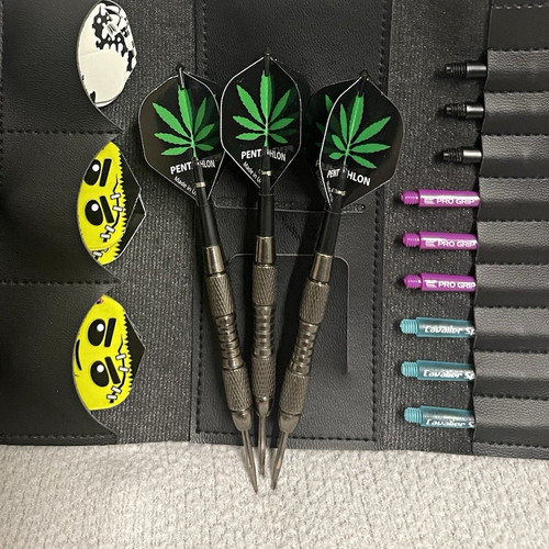 19g scalloped steel tip darts